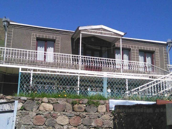קזבגי Maia'S Guest House Gergeti מראה חיצוני תמונה